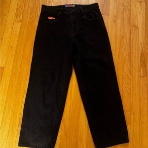 listing-status-banner